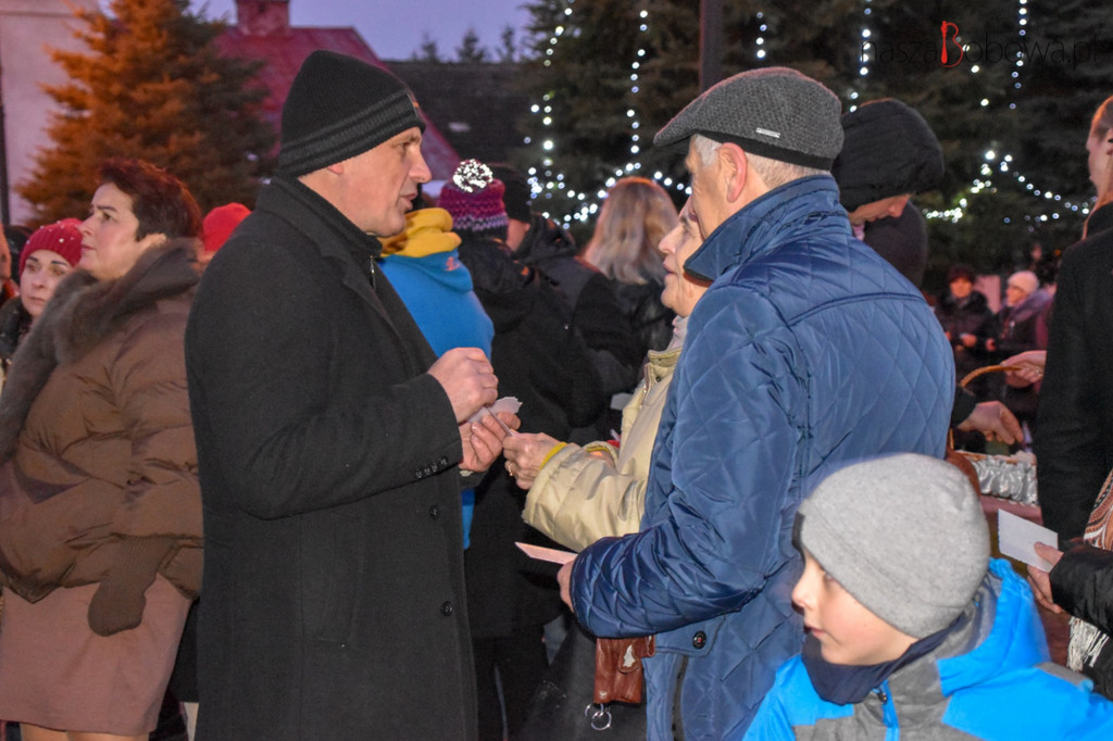 Wigilia na Bobowskim Rynku (17.12)
