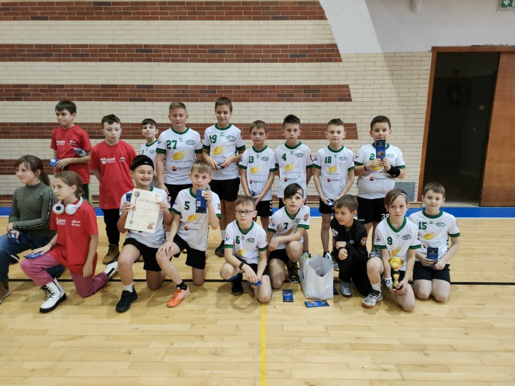 Mikołajkowy Turniej Mini Piłki Ręcznej klas IV i młodszych