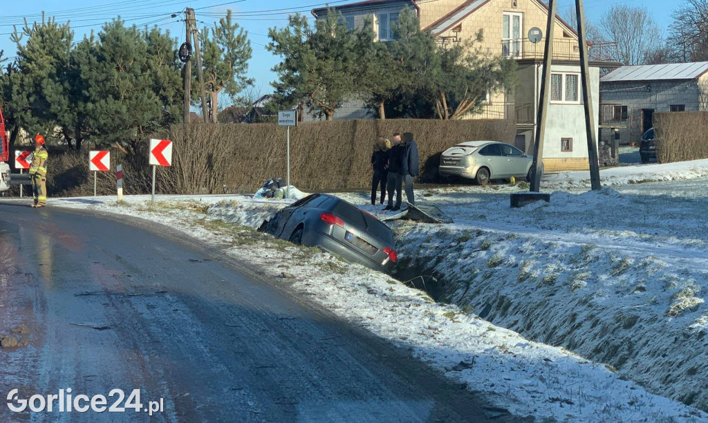 Zderzenie pojazdów w Sękowej (22.12.)