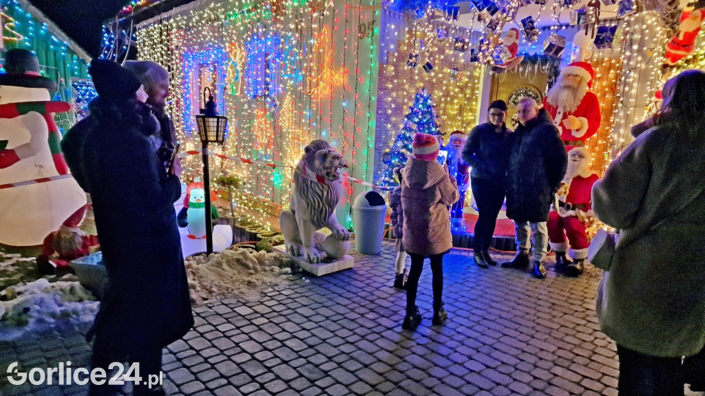 Najbardziej rozświetlony dom znów przyciąga tłumy