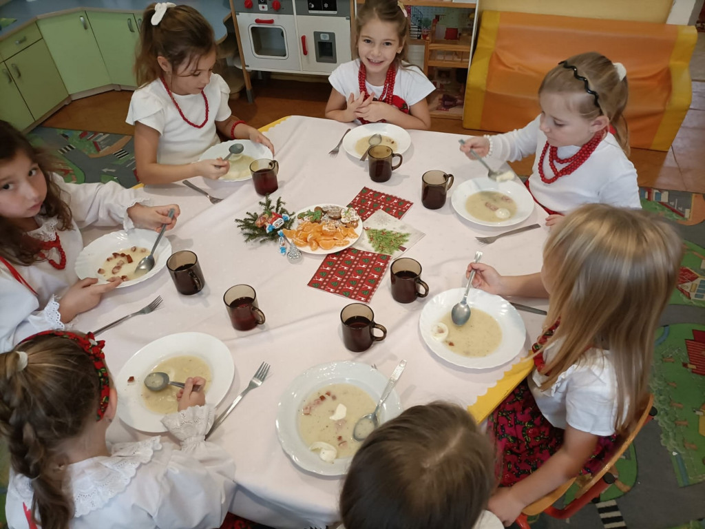 Wigilia przedszkolaków w Wilczyskach (21.12)