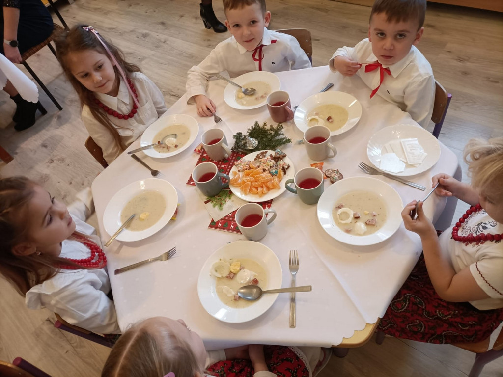 Wigilia przedszkolaków w Wilczyskach (21.12)