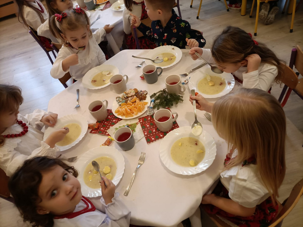 Wigilia przedszkolaków w Wilczyskach (21.12)