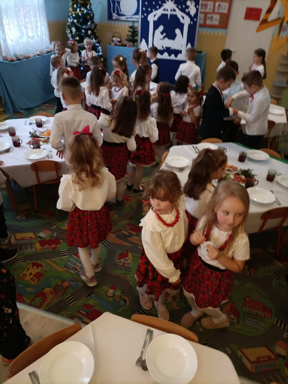 Wigilia przedszkolaków w Wilczyskach (21.12)