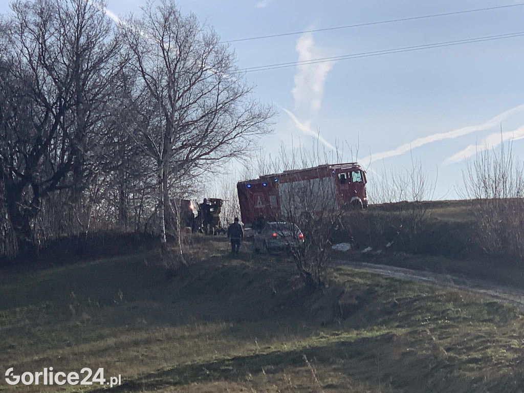 Bystra. Mężczyzna przygnieciony przez samochód (29.12.)