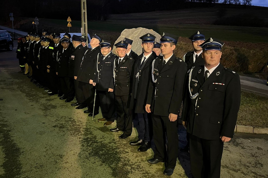Nowy samochód dla jednostki OSP Pagorzyna (30.12)