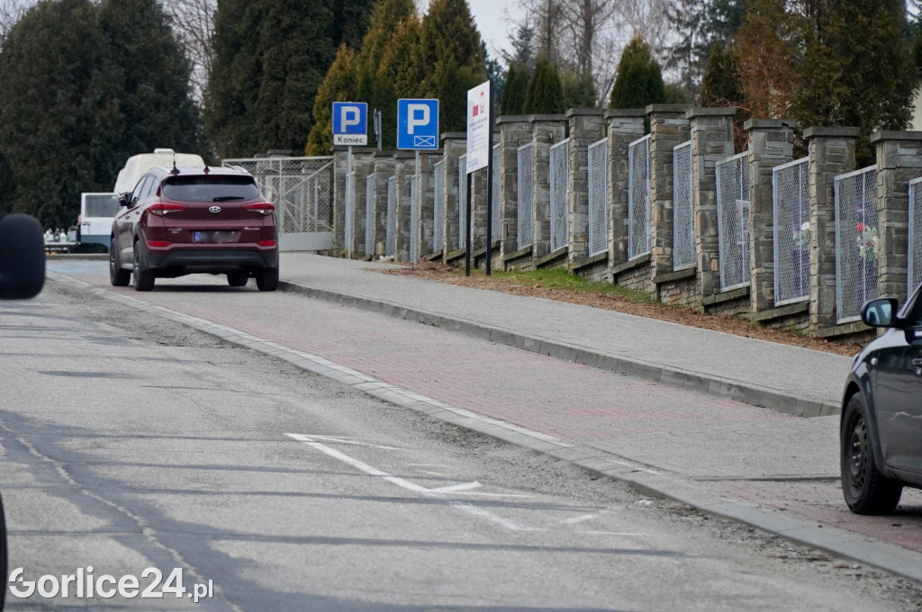 Remont ulicy Cmentarnej (05.01)
