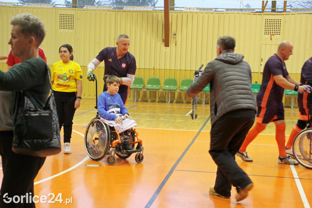 Mecz charytywny dla Madzi (06.01.)