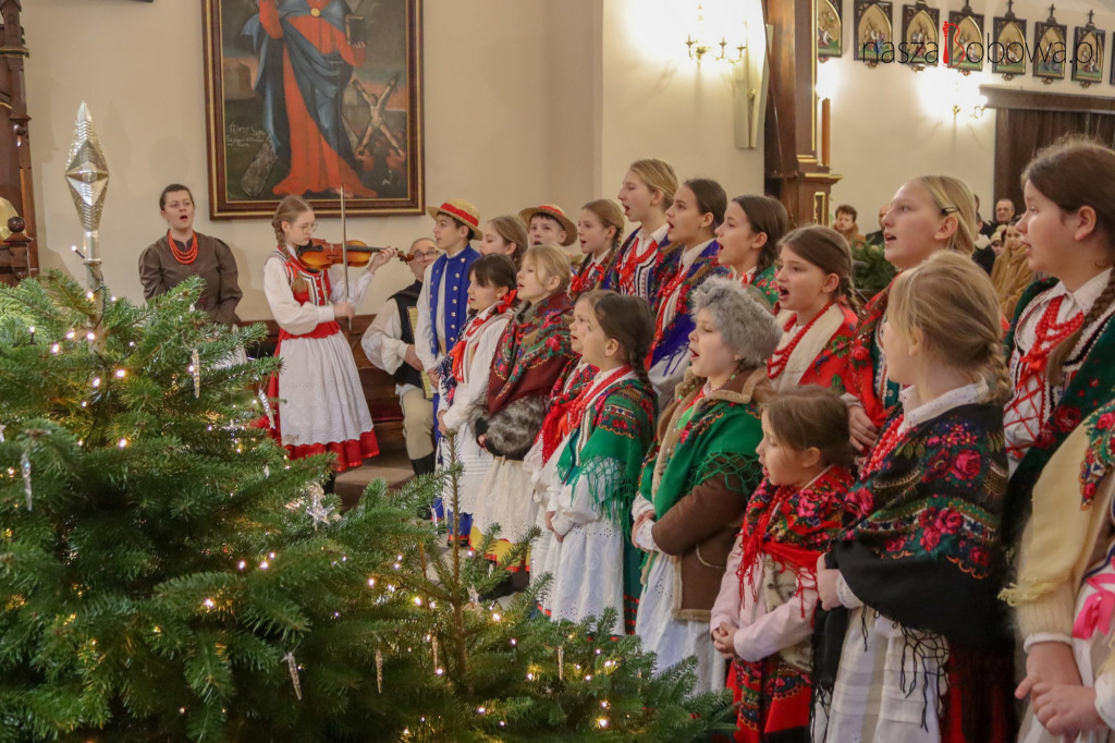 Koncert bożonarodzeniowy Zespołu Mała Koronka (07.01)