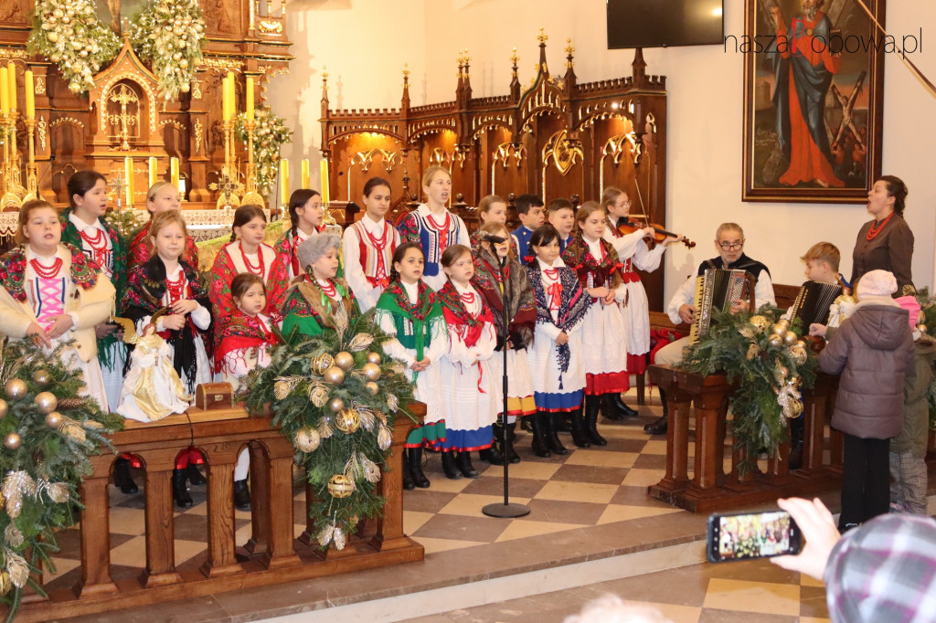 Koncert bożonarodzeniowy Zespołu Mała Koronka (07.01)