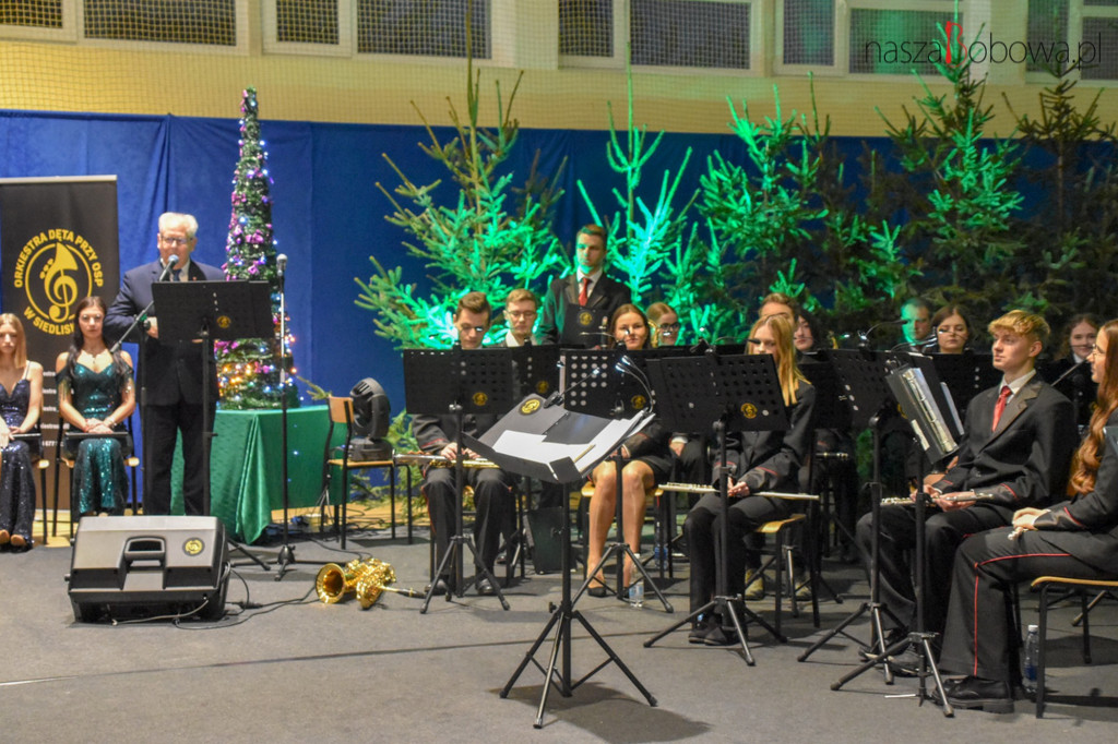 Koncert kolędowo-noworoczny Orkiestry Dętej w Siedliskach (07.01)