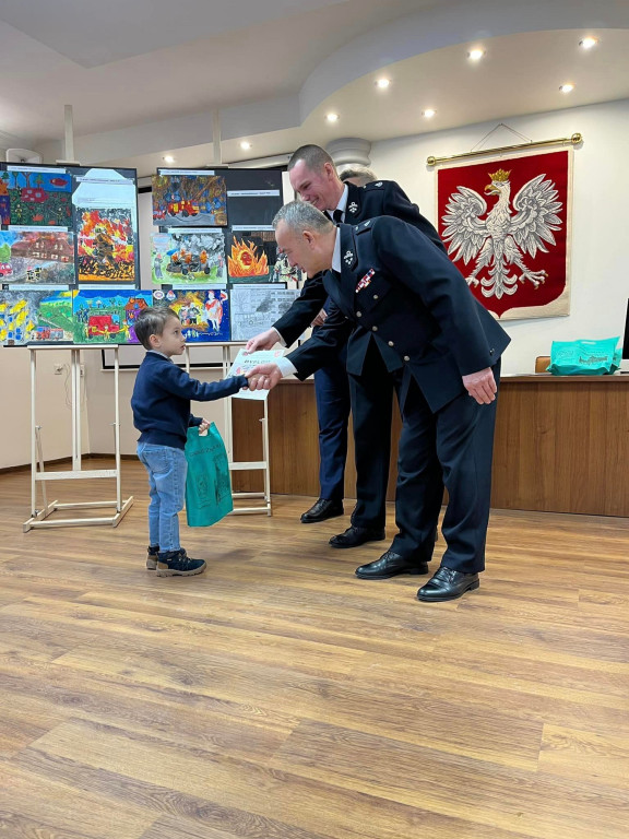 Konkurs plastyczny z Serc Najmłodszych dla Strażaków (16.01)