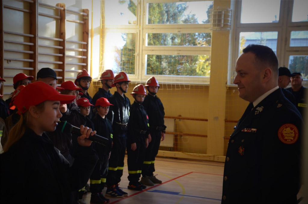 Gminne Halowe Młodzieżowe Zawody Sportowo-Pożarnicze w Łużnej (20.01)