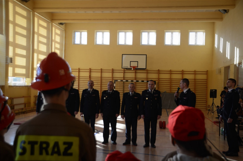 Gminne Halowe Młodzieżowe Zawody Sportowo-Pożarnicze w Łużnej (20.01)