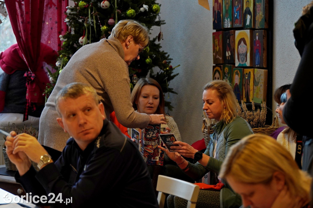 Rozdanie puszek wolontariuszom WOŚP w Gorlicach (23.01)