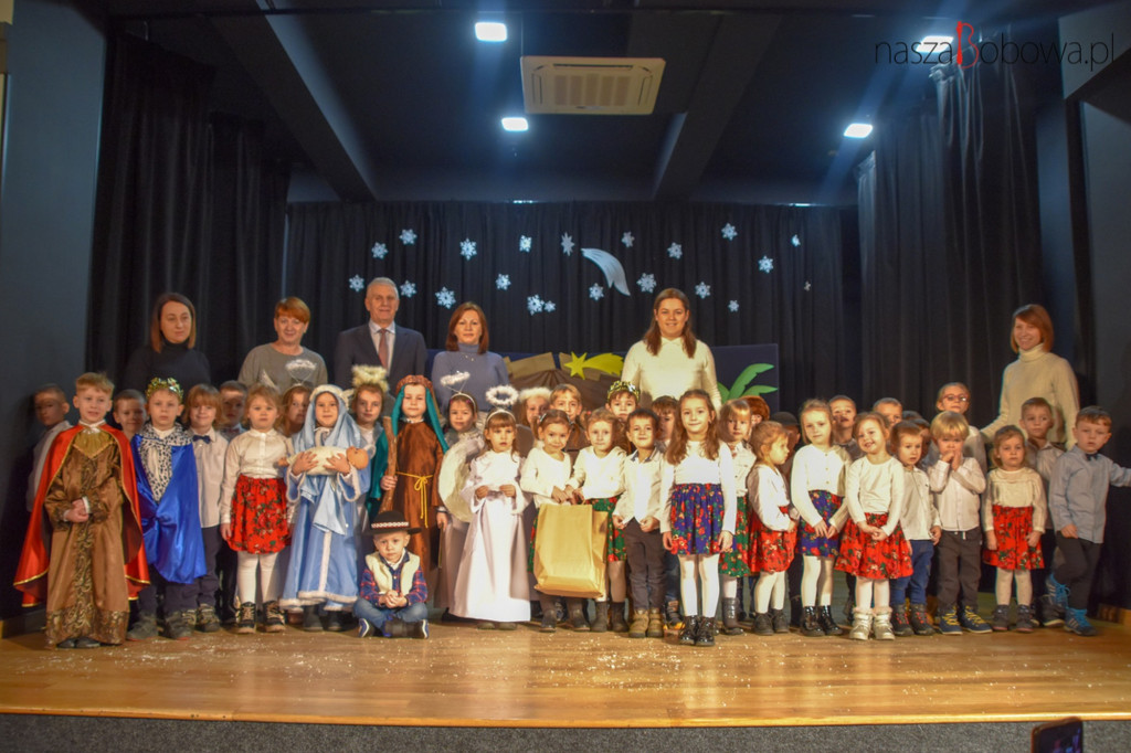 Jasełka w Bobowej ośmiu grup teatralnych (25.01)
