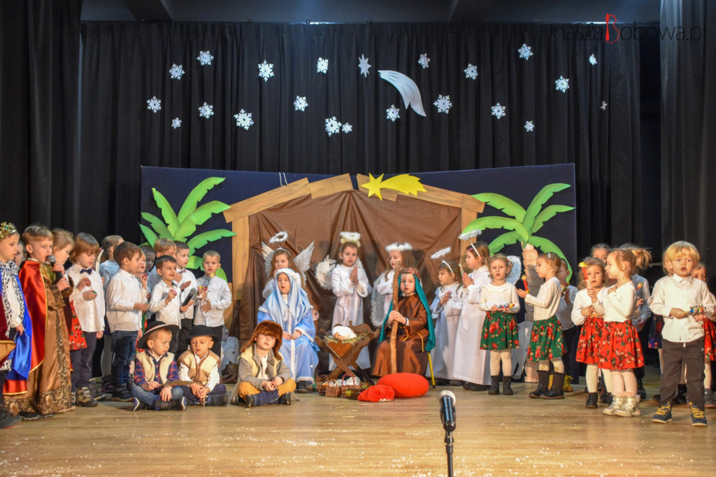 Jasełka w Bobowej ośmiu grup teatralnych (25.01)