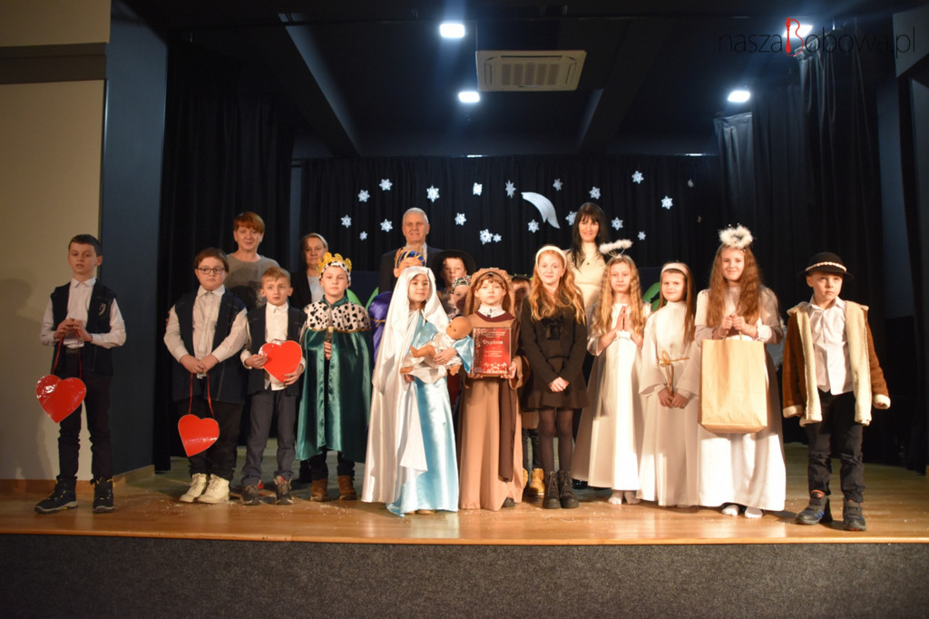 Jasełka w Bobowej ośmiu grup teatralnych (25.01)