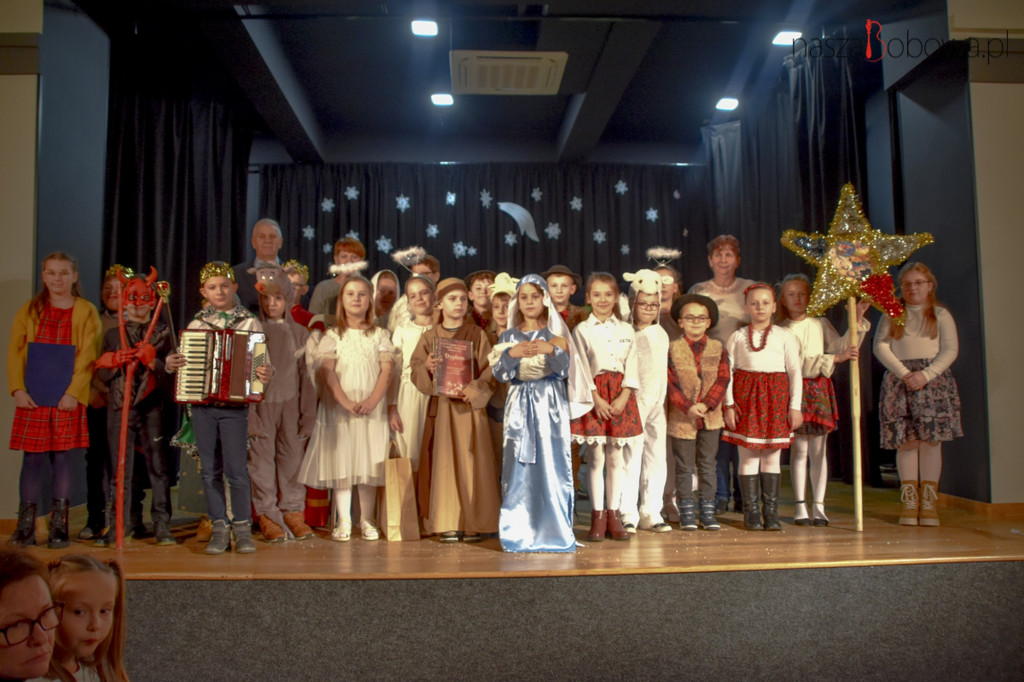 Jasełka w Bobowej ośmiu grup teatralnych (25.01)