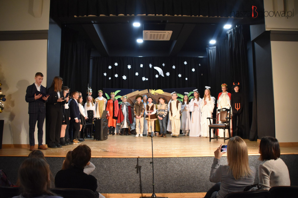 Jasełka w Bobowej ośmiu grup teatralnych (25.01)