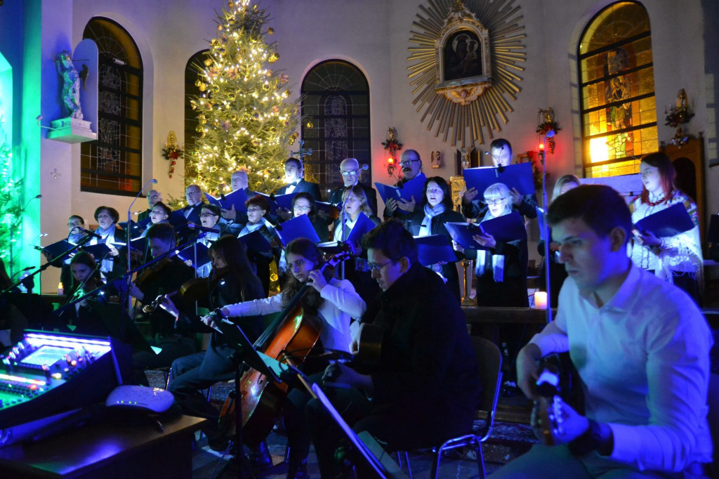 Koncert kolęd i pastorałek w Ropie