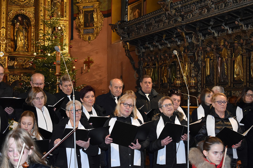 Koncert kolęd i pastorałek w wykonaniu chóru „Laurenti” (28.01)