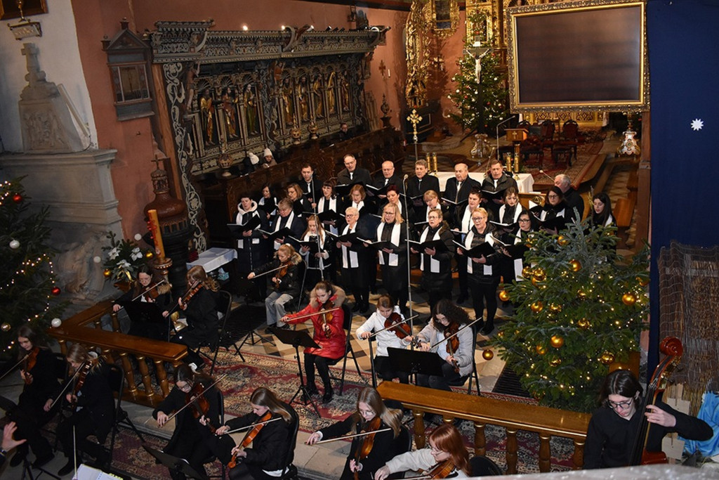 Koncert kolęd i pastorałek w wykonaniu chóru „Laurenti” (28.01)