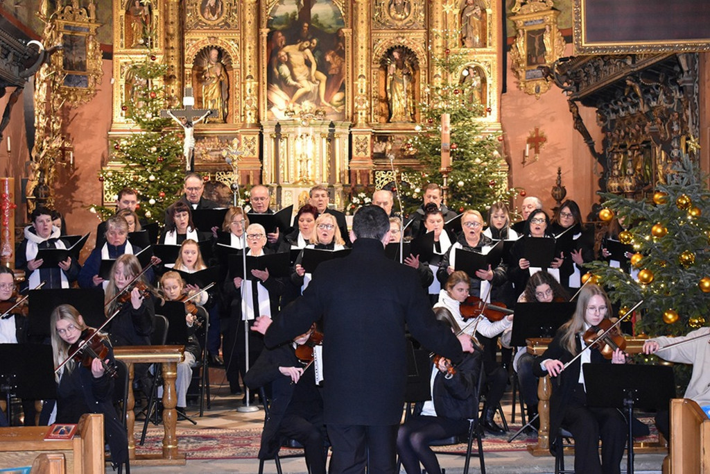Koncert kolęd i pastorałek w wykonaniu chóru „Laurenti” (28.01)