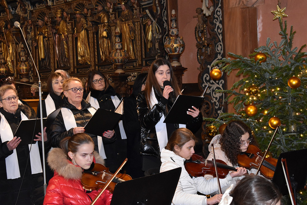 Koncert kolęd i pastorałek w wykonaniu chóru „Laurenti” (28.01)