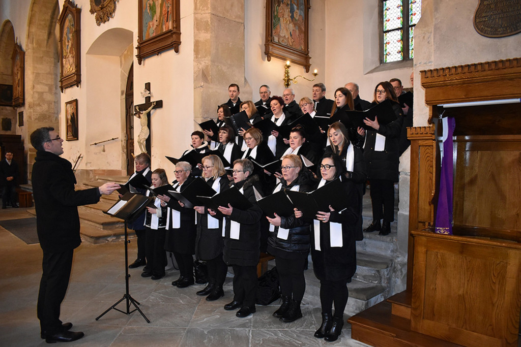 Koncert kolęd i pastorałek w wykonaniu chóru „Laurenti” (28.01)