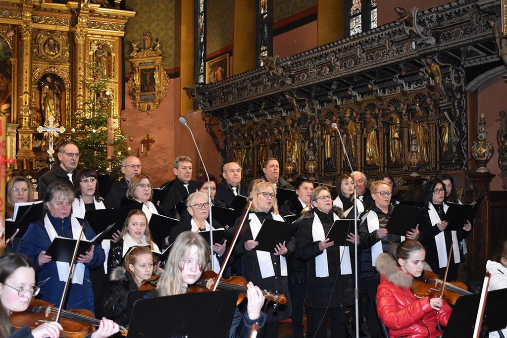 Koncert kolęd i pastorałek w wykonaniu chóru „Laurenti” (28.01)