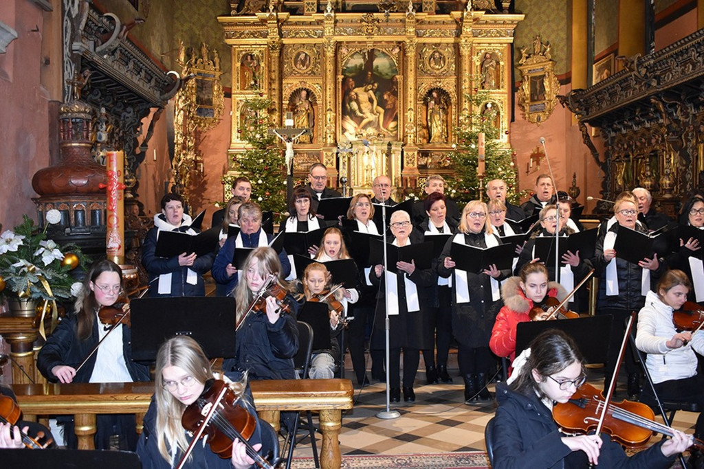 Koncert kolęd i pastorałek w wykonaniu chóru „Laurenti” (28.01)