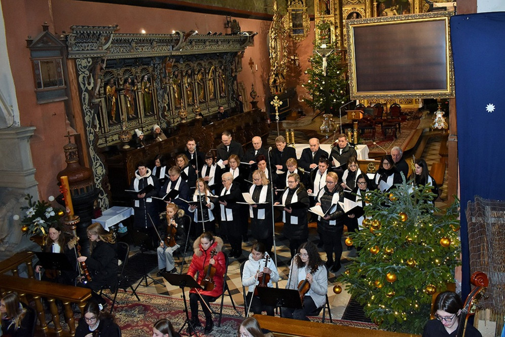 Koncert kolęd i pastorałek w wykonaniu chóru „Laurenti” (28.01)