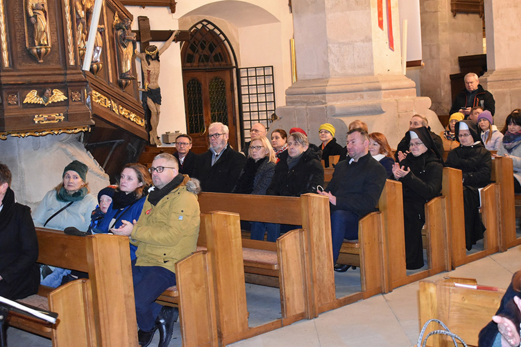 Koncert kolęd i pastorałek w wykonaniu chóru „Laurenti” (28.01)