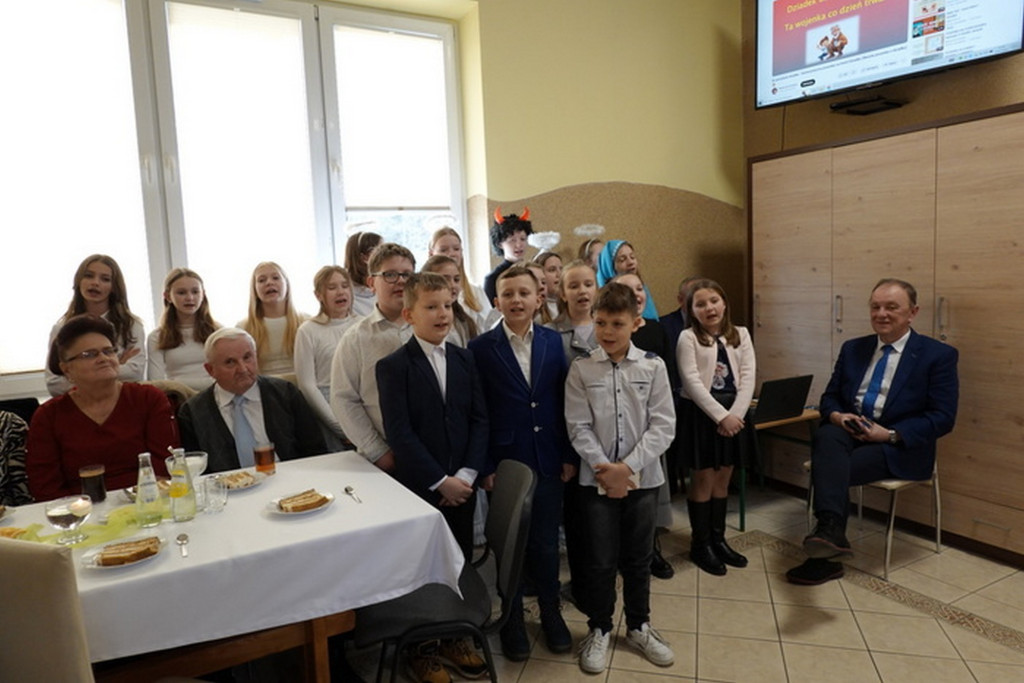 Dzień Babci i Dziadka w Stróżnej (22.01)