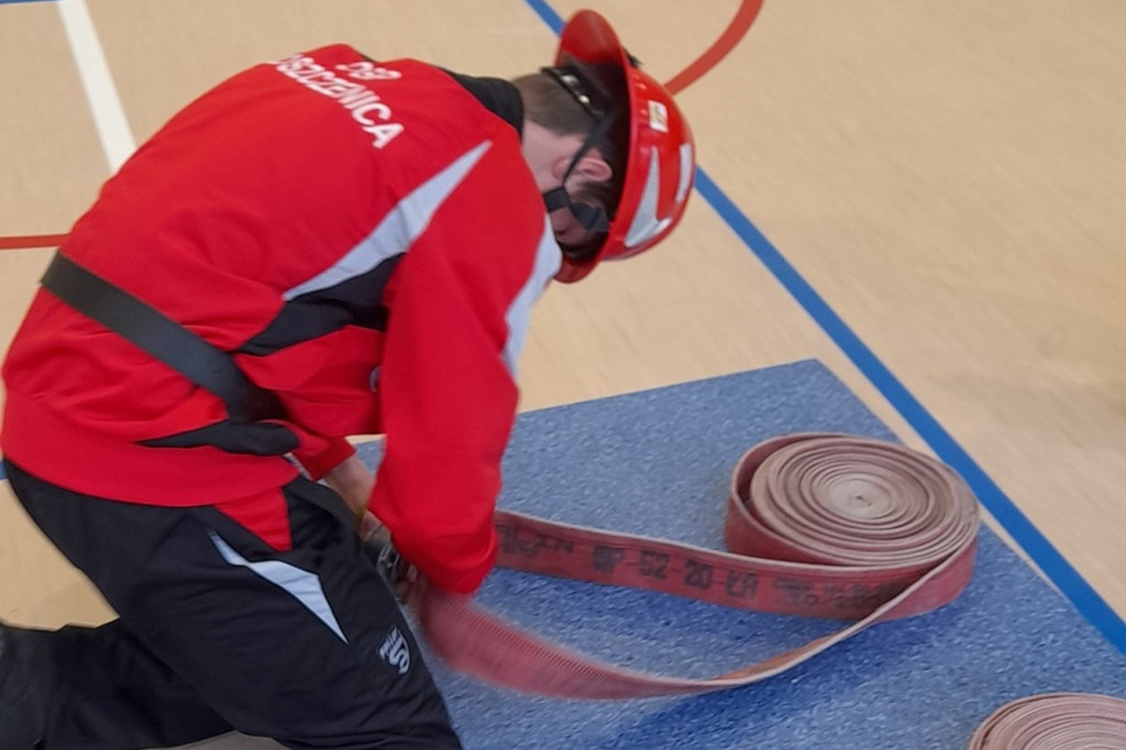  Gminne Zawody Sportowo-Pożarnicze w Staszkówce (27.01)