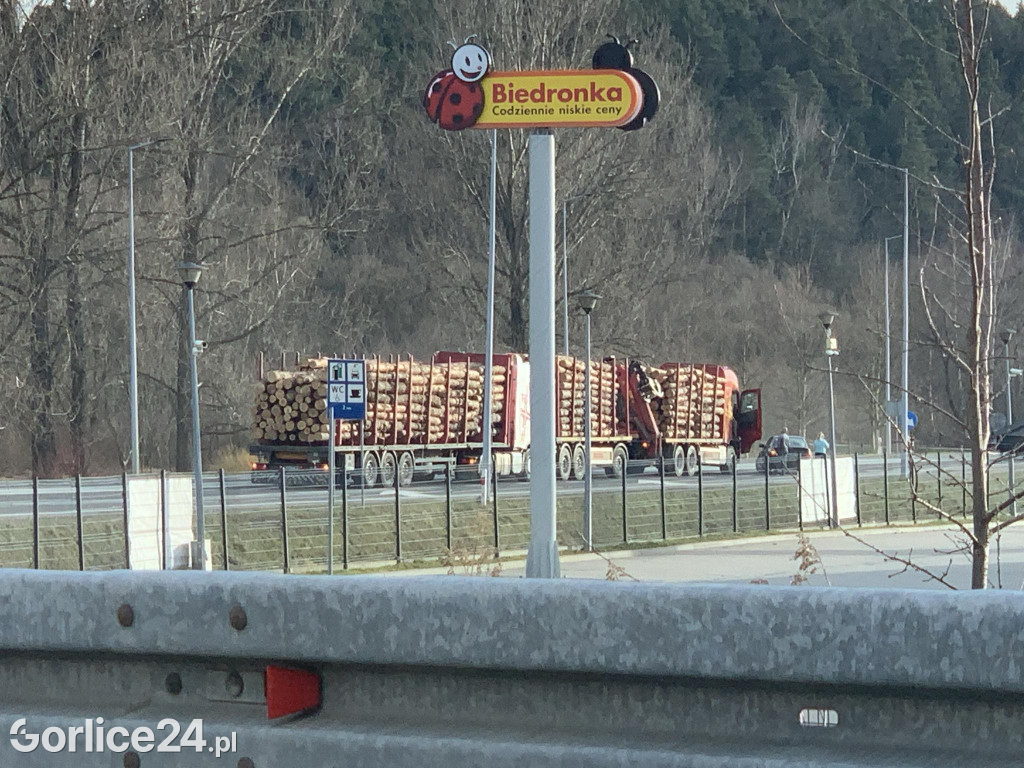 Zdarzenie drogowe na ulicy Bieckiej (06.02.)