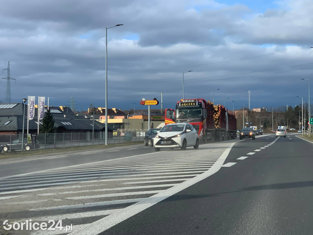 Zdarzenie drogowe na ulicy Bieckiej (06.02.)