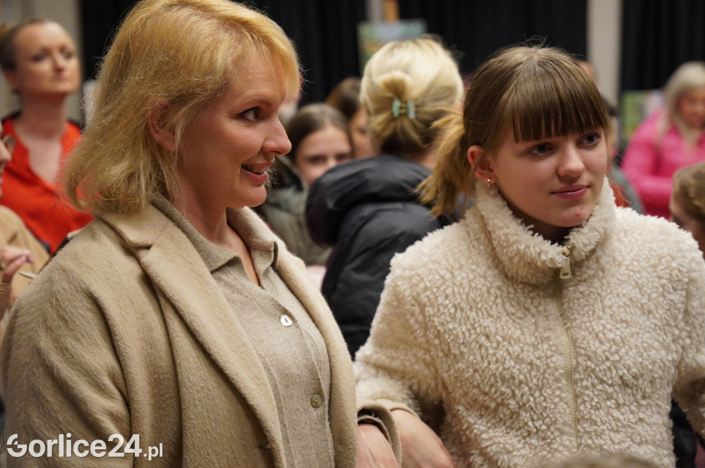 Wystawa semestralna w MDK (06.02.)