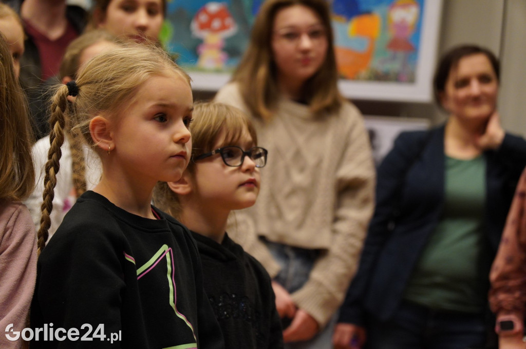 Wystawa semestralna w MDK (06.02.)
