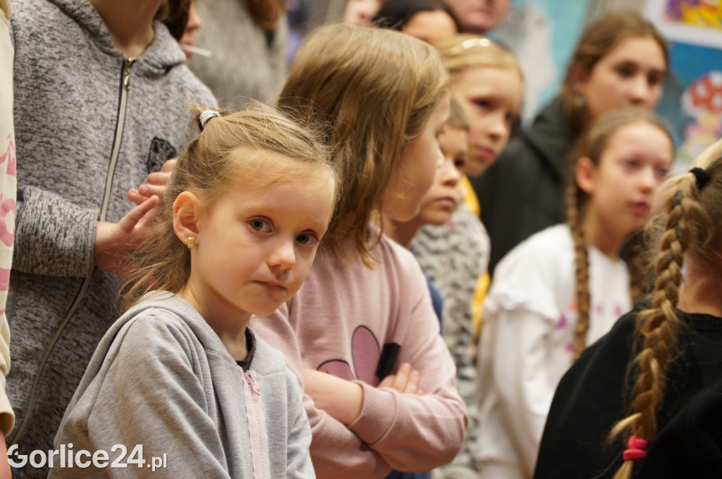 Wystawa semestralna w MDK (06.02.)