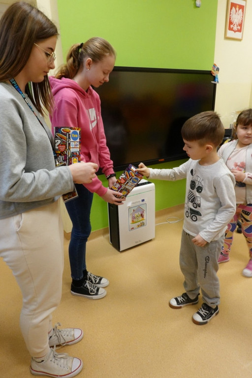 Uczniowie SP Stróżna Wolontariuszami 32 Finału WOŚP