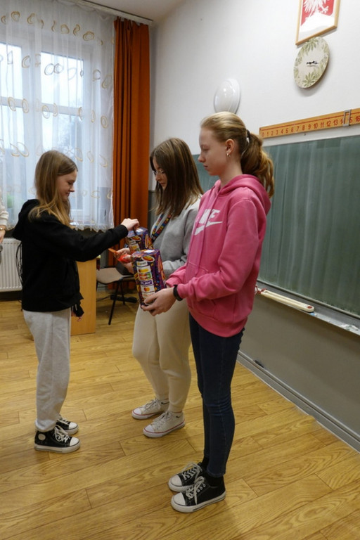 Uczniowie SP Stróżna Wolontariuszami 32 Finału WOŚP