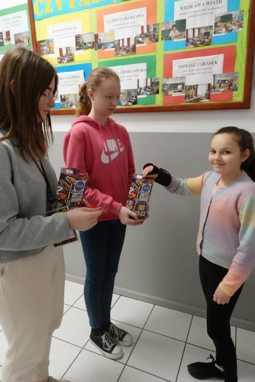 Uczniowie SP Stróżna Wolontariuszami 32 Finału WOŚP