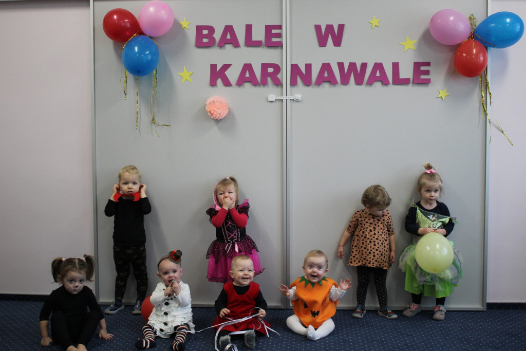 Bal karnawałowy w Samorządowym Żłobku w Sędziszowej (1.02)
