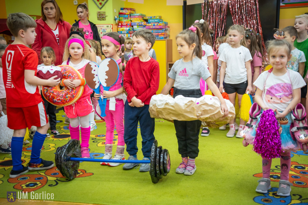 Zabawa karnawałowa w Miejskim Przedszkolu nr 4 (8.02)