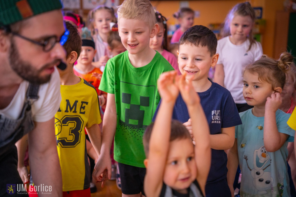 Zabawa karnawałowa w Miejskim Przedszkolu nr 4 (8.02)