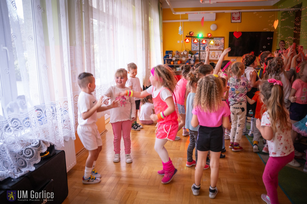 Zabawa karnawałowa w Miejskim Przedszkolu nr 4 (8.02)