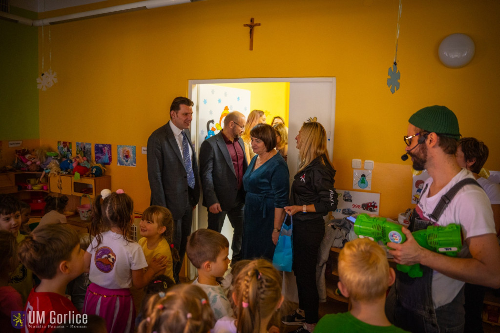 Zabawa karnawałowa w Miejskim Przedszkolu nr 4 (8.02)