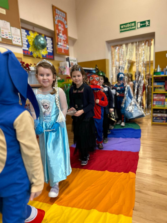 Karnawałowy bal przebierańców w Bobowej (6.02)